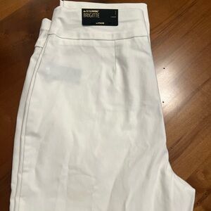 Chico's White Ankle Pants